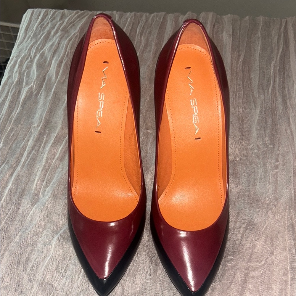 Via Spiga Red and Black Patent Leather Heels